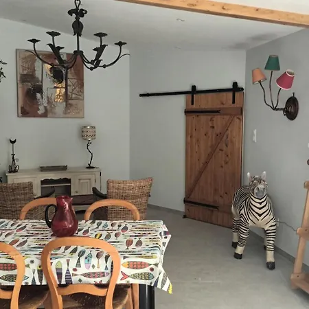 וילה Un Joli Jardin Mediterraneen